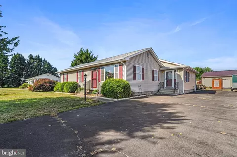 150 Killens Pond Rd, Harrington, DE 19952
