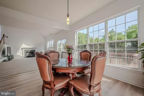 Dining - 284 Norton Cir, Dover, DE 19904 photo 2 of 5