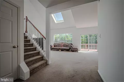 Entry Way - 284 Norton Cir, Dover, DE 19904 photo 5 of 9