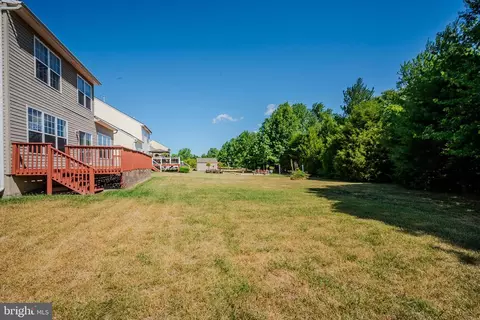 Exterior - 284 Norton Cir, Dover, DE 19904 photo 6 of 8