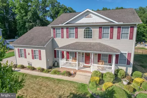 352 Chestnut Ridge Dr, Magnolia, DE 19962