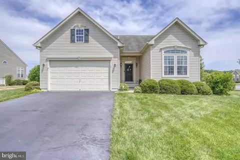 16 Lilac Way, Smyrna, DE 19977