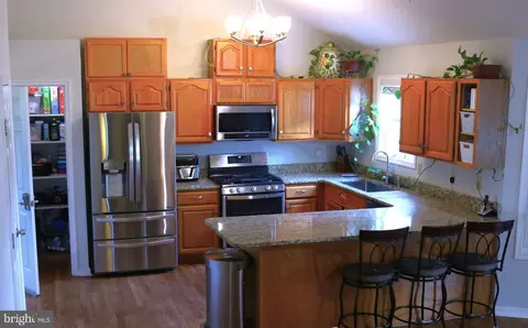 Kitchen - 8365 Bayside Dr, Dover, DE 19901 photo 1 of 2
