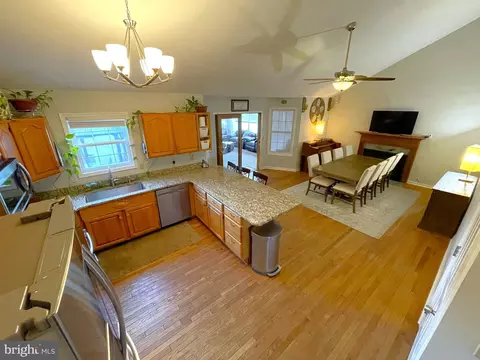 Kitchen - 8365 Bayside Dr, Dover, DE 19901 photo 2 of 2