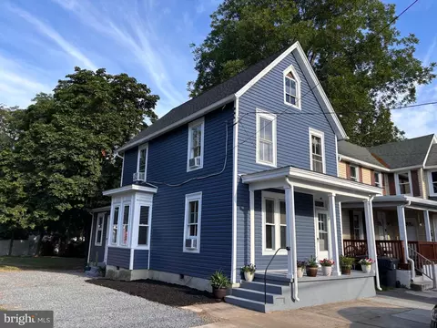 210 N Walnut St, Milford, DE 19963