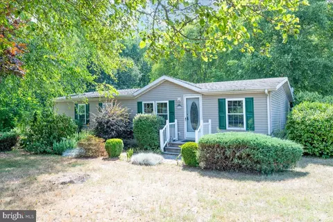 918 Fernwood Dr, Harrington, DE 19952