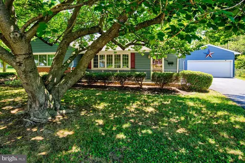 846 E Loockerman St, Dover, DE 19901