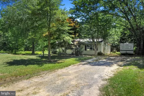2856 Leipsic Rd, Dover, DE 19901
