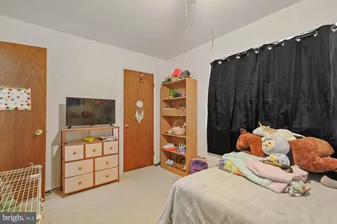 Bedroom - 2856 Leipsic Rd, Dover, DE 19901 photo 5 of 5