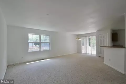 Living - 20 Moriarty St, Dover, DE 19901 photo 2 of 3