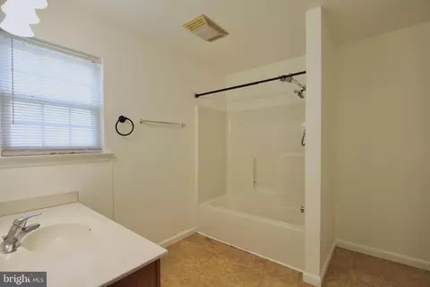 Entry Way - 20 Moriarty St, Dover, DE 19901 photo 4 of 5
