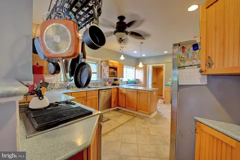 Kitchen - 308 Kings Hwy, Dover, DE 19901 photo 1 of 5