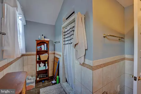 Entry Way - 308 Kings Hwy, Dover, DE 19901 photo 3 of 4