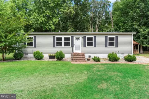 371 Squawigm Rd, Dover, DE 19901