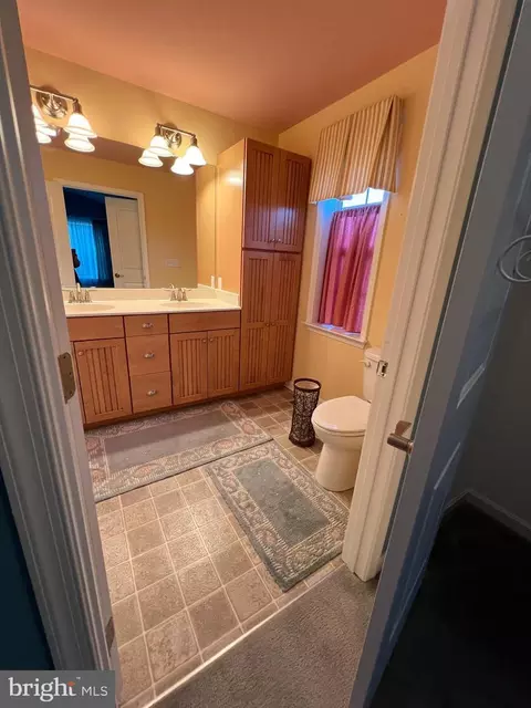 Bath - 11 Fairmont Ln, Dover, DE 19904 photo 1 of 3