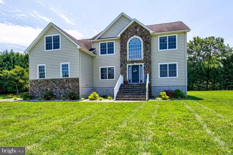Exterior - 30 Vulcan Ln, Dover, DE 19904 photo 2 of 10