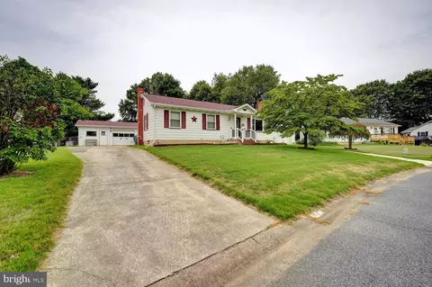 13 Tammie Dr, Dover, DE 19904
