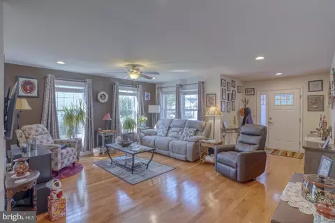 118 Claystone Dr, Dover, DE 19901 photo 4