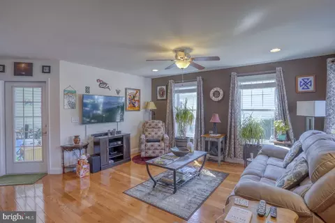 118 Claystone Dr, Dover, DE 19901 photo 3