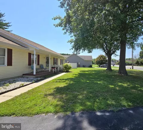 1288 E Division St, Dover, DE 19901 photo 4