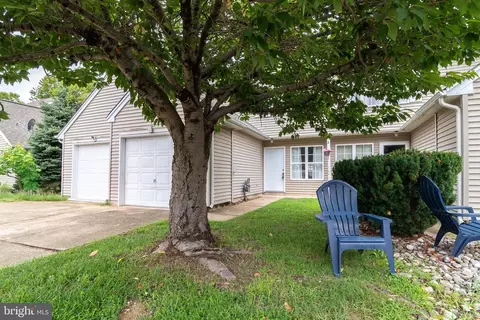 110 Periwinkle Dr, Dover, DE 19904 photo 3