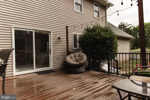 Exterior - 130 Springfield Way, Dover, DE 19904 photo 5 of 11