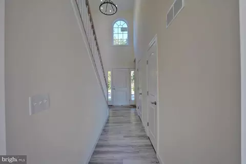 Entry Way - 182 Pine Valley Rd, Dover, DE 19904 photo 4 of 15