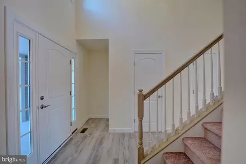 Entry Way - 182 Pine Valley Rd, Dover, DE 19904 photo 3 of 15