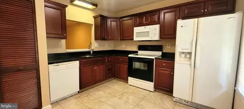 293 Green Blade Dr, Dover, DE 19904 photo 5