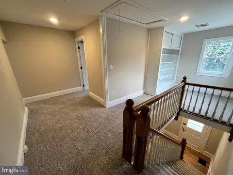Entry Way - 98 Commerce, Kenton, DE 19955 photo 2 of 3