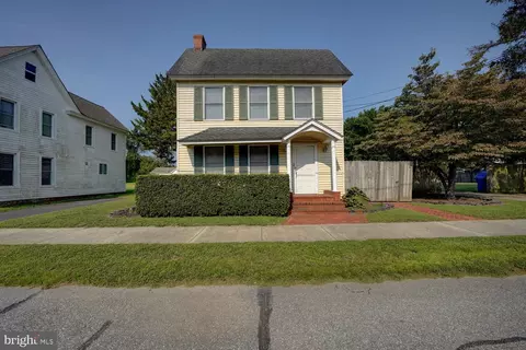 207 Market St, Frederica, DE 19946