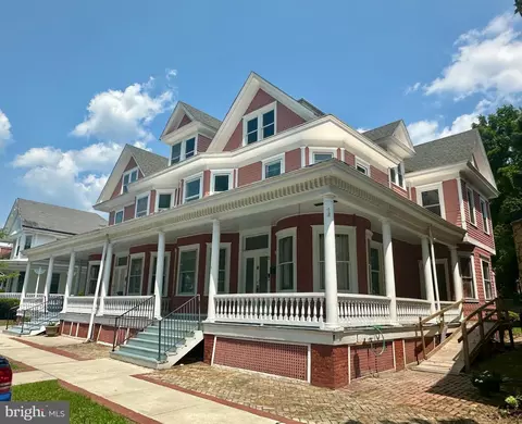 Exterior - 27 S Bradford St, Dover, DE 19904 photo 2 of 10