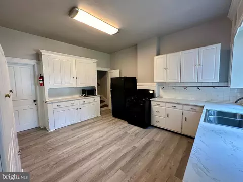 Kitchen - 27 S Bradford St, Dover, DE 19904 photo 4 of 5