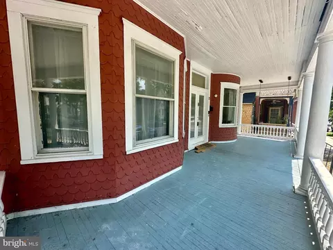 Exterior - 27 S Bradford St, Dover, DE 19904 photo 4 of 10