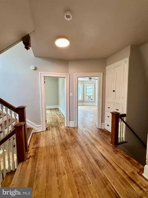 Entry Way - 27 S Bradford St, Dover, DE 19904 photo 3 of 4