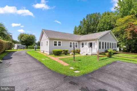 5593 Judith Rd, Clayton, DE 19938 photo 3