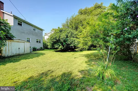 Exterior - 305 Kesselring Ave, Dover, DE 19904 photo 9 of 11