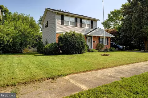 Exterior - 305 Kesselring Ave, Dover, DE 19904 photo 6 of 11
