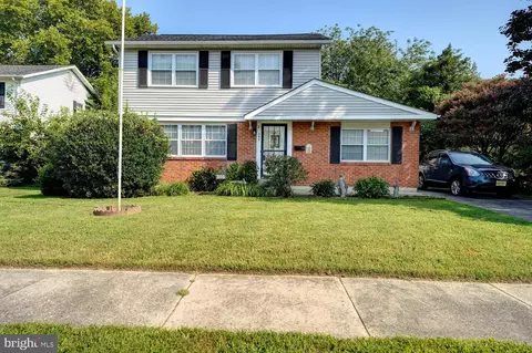 Exterior - 305 Kesselring Ave, Dover, DE 19904 photo 2 of 11