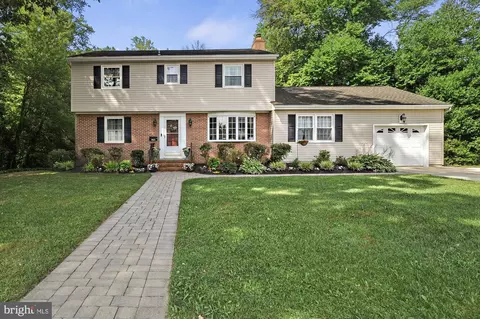 170 Lynnhaven Dr, Dover, DE 19904
