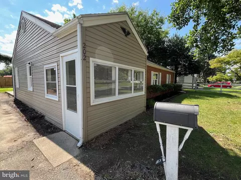 202 Orchard Ave, Dover, DE 19901 photo 4