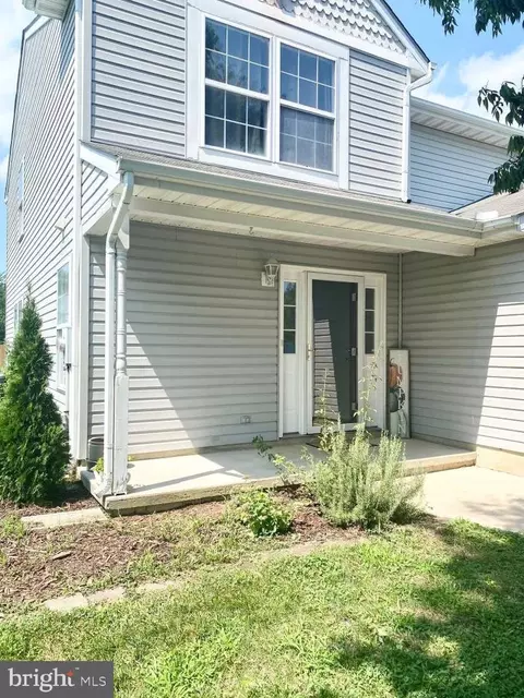 Exterior - 211 Shadybrook Dr, Dover, DE 19901 photo 1 of 1