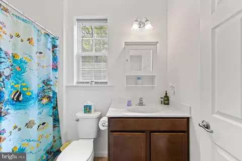 Bath - 131 Bunchberry Ct, Dover, DE 19904 photo 1 of 1