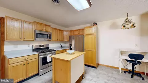 Kitchen - 5490 Pearsons Corner Rd, Dover, DE 19904 photo 4 of 4