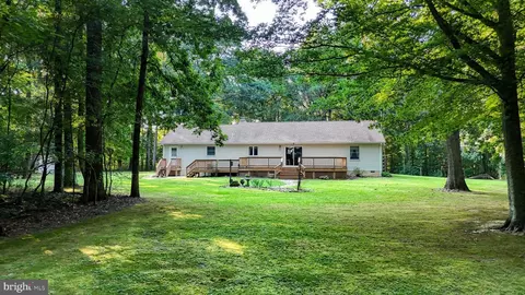 Exterior - 5490 Pearsons Corner Rd, Dover, DE 19904 photo 6 of 7