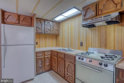 2083 E Denneys Rd, Dover, DE 19901 photo 22