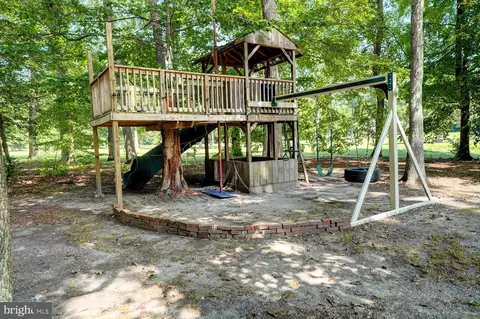 Exterior - 500 Troon Rd, Dover, DE 19904 photo 10 of 15