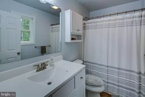 Bath - 3322 Forrest Ave, Dover, DE 19904 photo 1 of 2