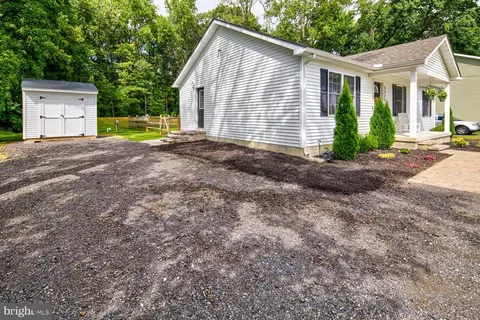 Exterior - 3322 Forrest Ave, Dover, DE 19904 photo 1 of 6
