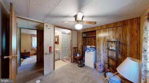 Entry Way - 533 E 3rd St, Frederica, DE 19946 photo 6 of 7